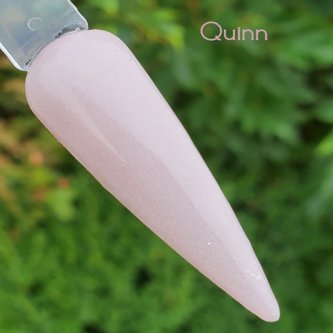 Quinn- Mauve Shimmer Nail Dip Powder