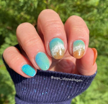 Load image into Gallery viewer, Cyanni - Blue Shimmer Nail Dip Powder
