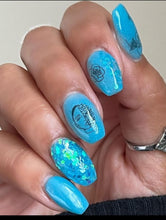 Load image into Gallery viewer, Cyanni - Blue Shimmer Nail Dip Powder
