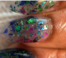 Load image into Gallery viewer, Kaleidoscope  -Flakes and Foil Mix Nail Dip Powder
