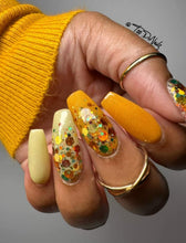 Load image into Gallery viewer, Maisey- Yellow Shimmer Nail Dip Powder
