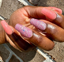 Load image into Gallery viewer, Flocking Fabulous -Jelly Pink Glow Nail Dip Powder
