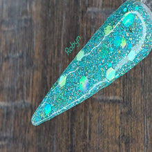 Load image into Gallery viewer, Robyn- Aqua and Green Glitter Nail Dip Powder
