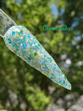 Load image into Gallery viewer, Glowchella - Glow Glitter Nail Dip Powder
